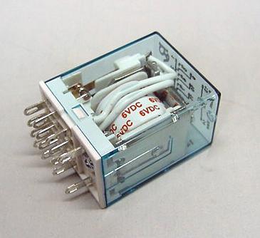 Relay Ice Cube Style 6 Volt D.C. 5 amp 4PDT Lug Terminal, Socket Mount ~