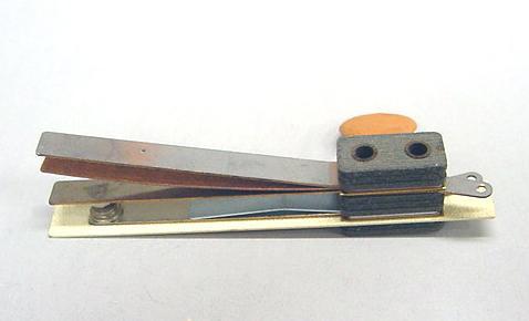 Gottlieb Flipper Cabinet Switch - Right Side #26498 *