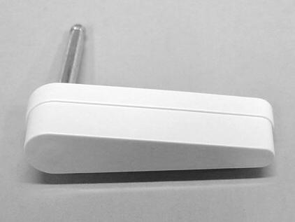 Flipper Shoe and Shaft Assembly - White Classic Stern (03-1980 to 11-1981) Type 2