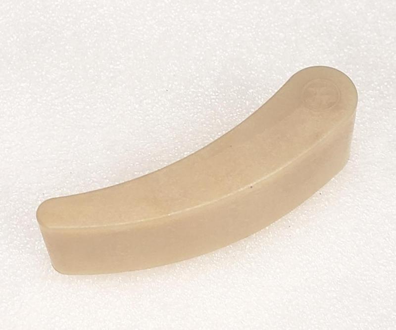Banana Flipper Plastic - Right #03-7489-R